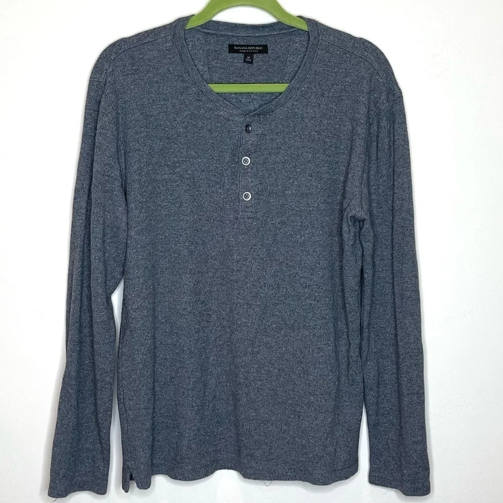 🔥 Banana Republic Henley Gray Shirt Long Sleeve M